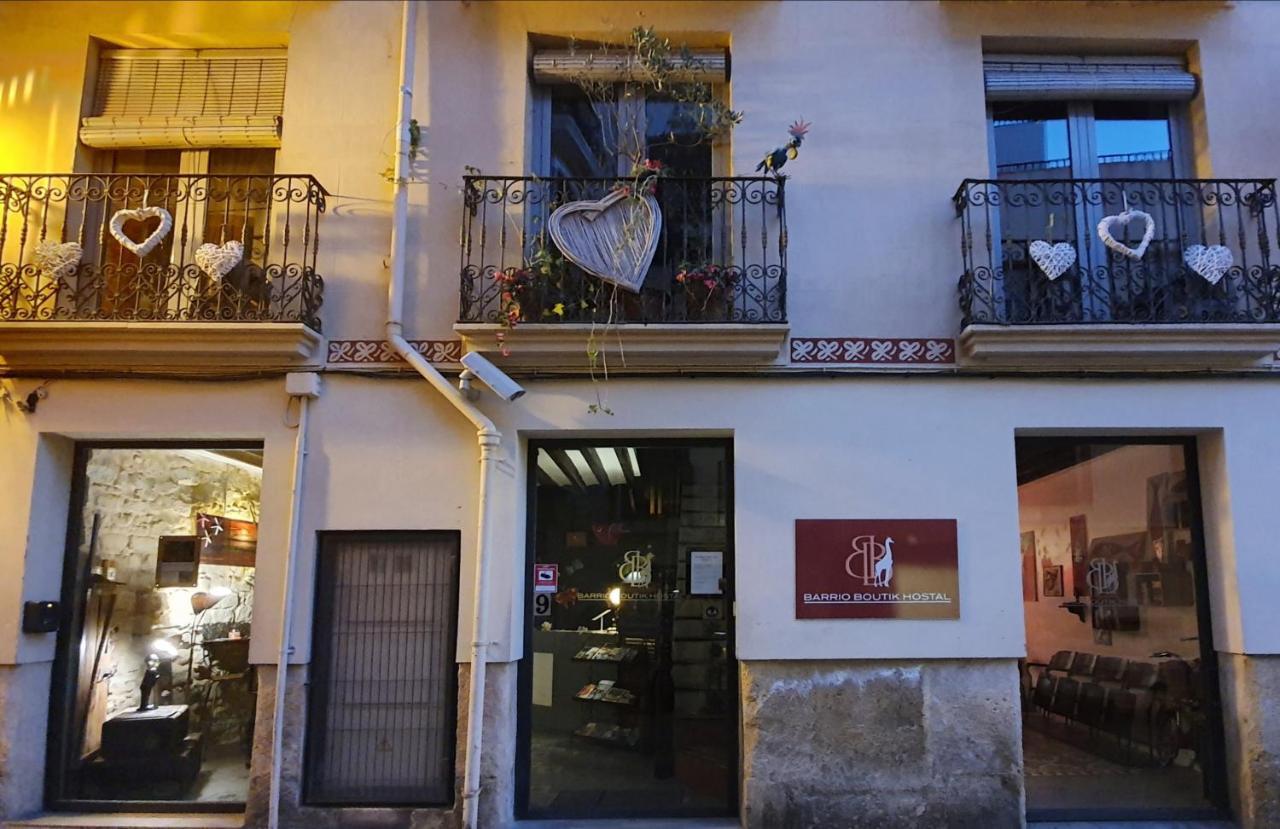 Barrio Boutik Hostal Long Stays Alicante Exterior photo